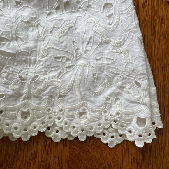 Theory Women’s Jemion E Embroidered Eyelet Dress Size 6 White Linen Fit & Flare - Picture 2 of 16